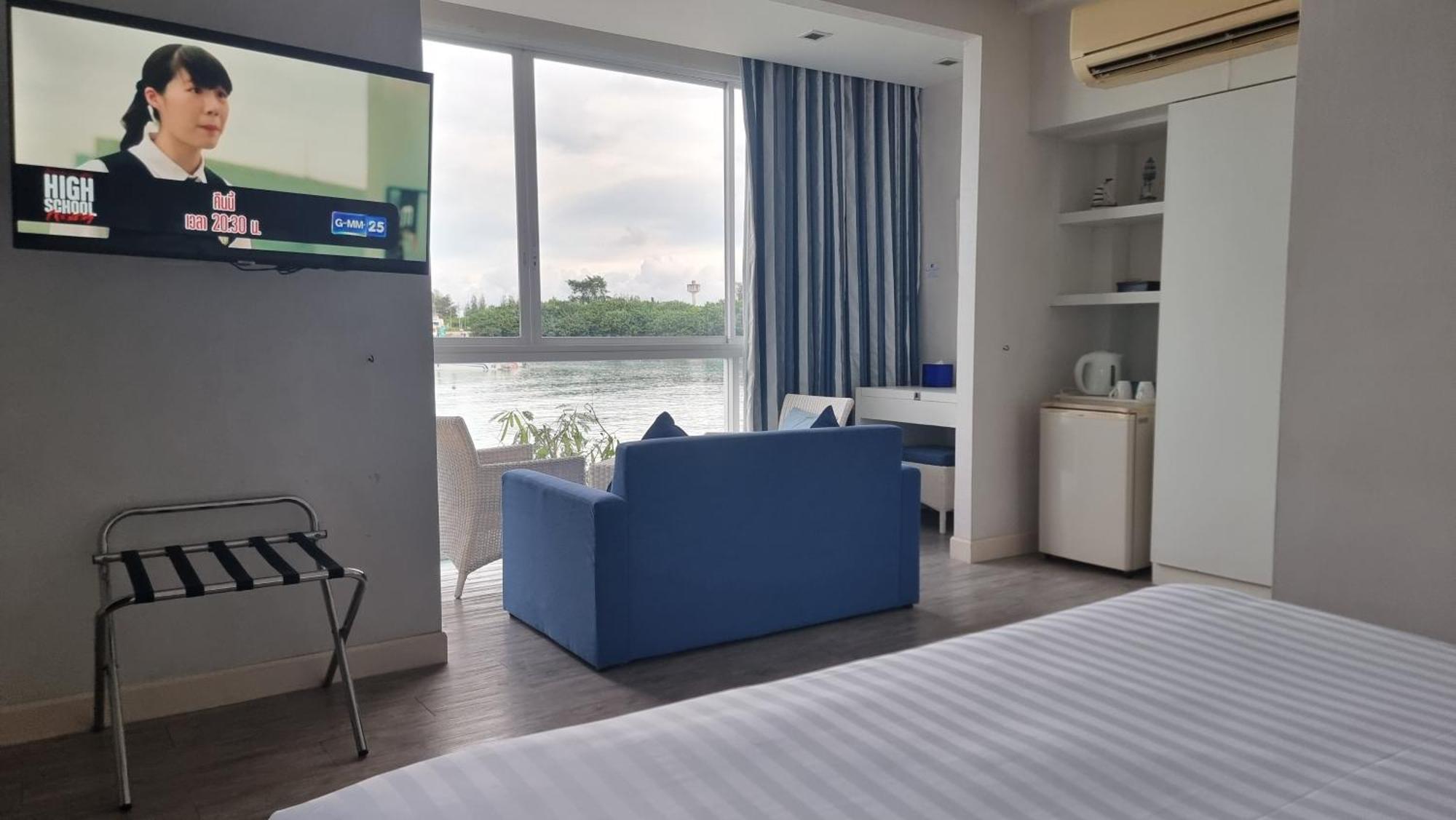 Phuket Boat Quay Hotel Cape Panwa Exterior photo